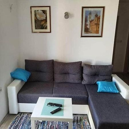 Apartament Apartman Dora Pag Town Zewnętrze zdjęcie